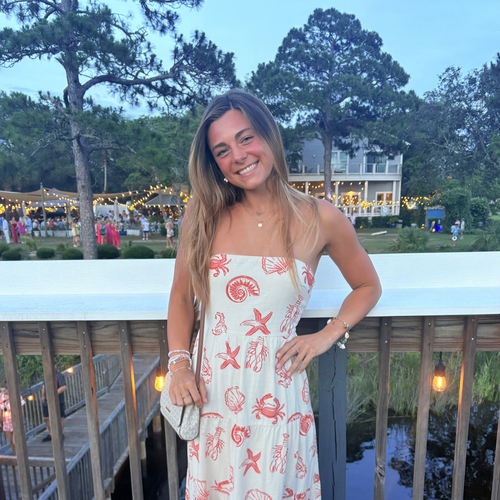 Sarah Beth D – Samford Student Seeking Babysitting Jobs