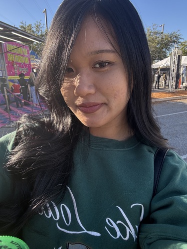 Sara M - UNF Babysitter