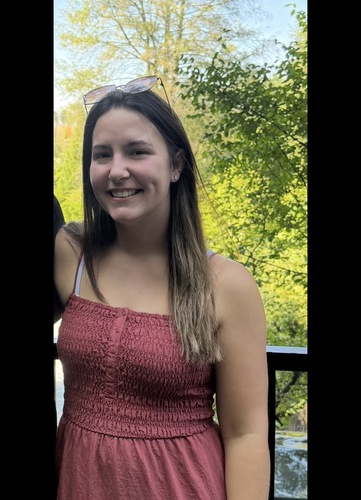 Courtney D - Eastern Babysitter