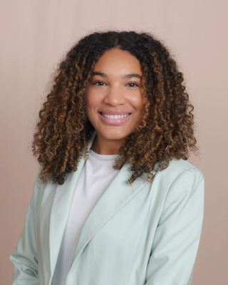 Kaci W - UNT Babysitter