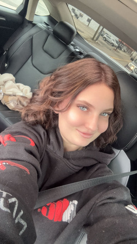 Naylani I - Berkshire Community College  Babysitter