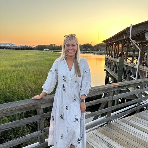 Sara B – University of Alabama Student Seeking Nanny Jobs