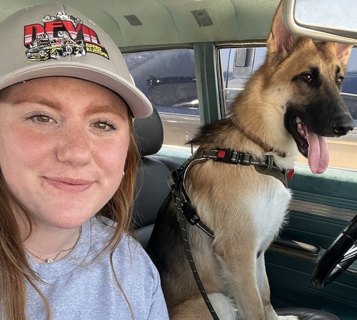 Britney L - UNO Babysitter