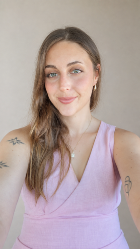 Rafaella L - DVC Babysitter