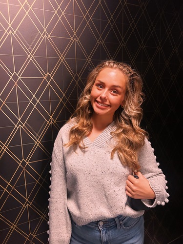 Karsyn W - UNK Babysitter