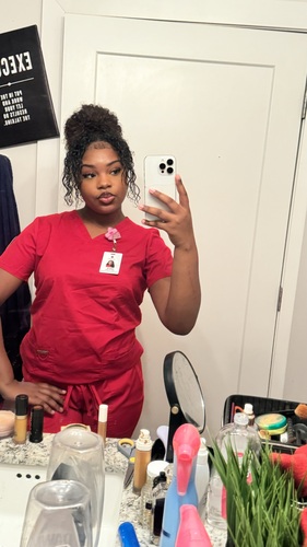 Jada M - University of Arkansas Babysitter