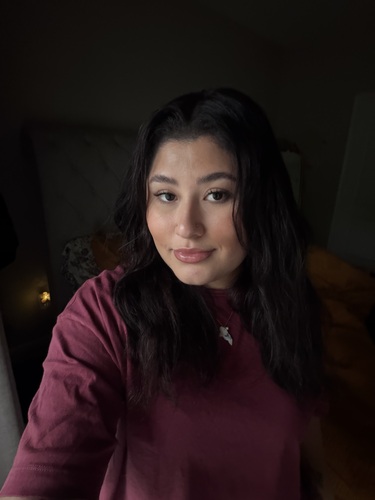 Angie G - Galveston College  Babysitter