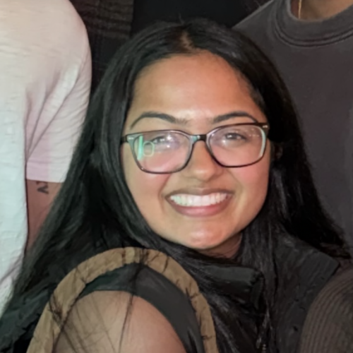 Jasmine J - UH Babysitter
