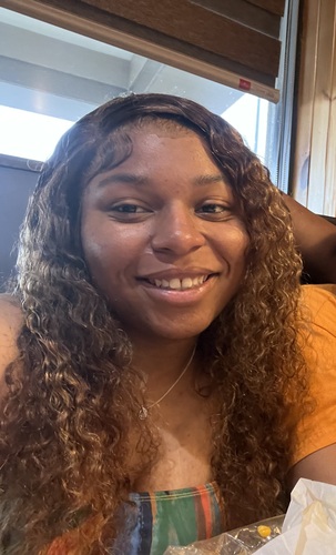 Kasjyei S - UTC Babysitter