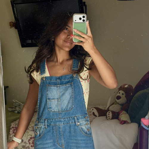 Daniella B - Tarrant County College Babysitter