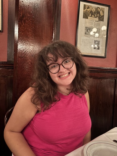 Isabella D - Tulane University Babysitter