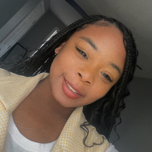 Akiana S - Jackson State Babysitter
