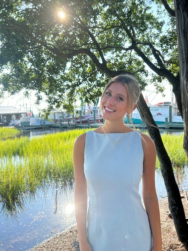 Alexa L - MUSC Babysitter