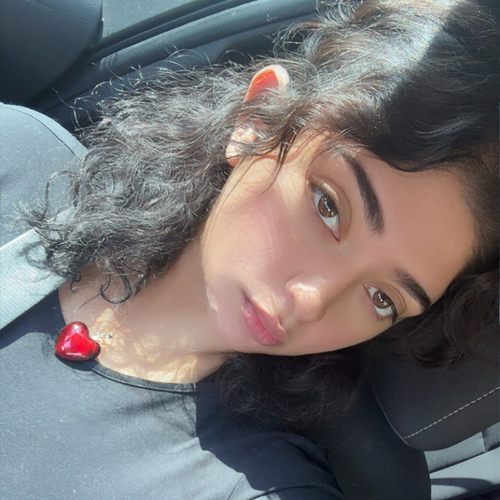 Aliyza A - COD Babysitter