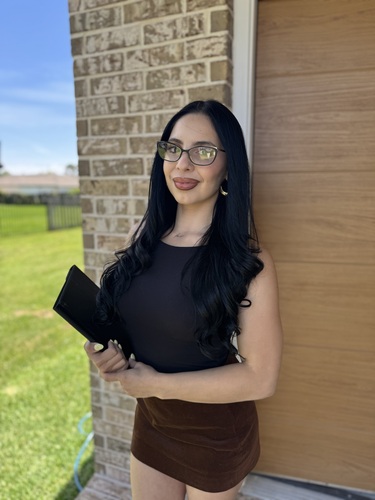 Victoria R - TAMIU Babysitter