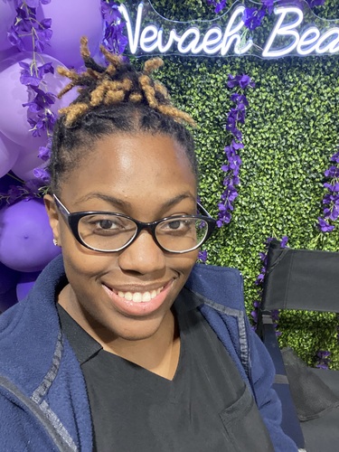 Mckenya J - Savannah Technical College  Babysitter