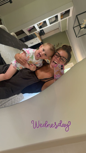 Hannah U - Undefined Babysitter
