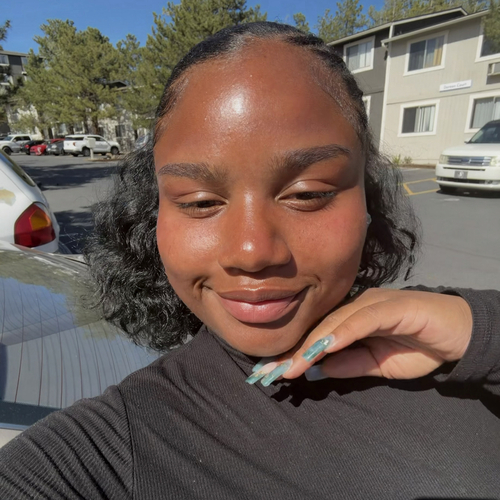 Jaizanae (Nae) W - Undefined Babysitter