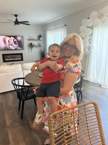 Hannah K - UC Babysitter