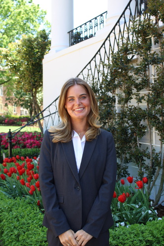 Madelyn Y - University of Alabama Babysitter