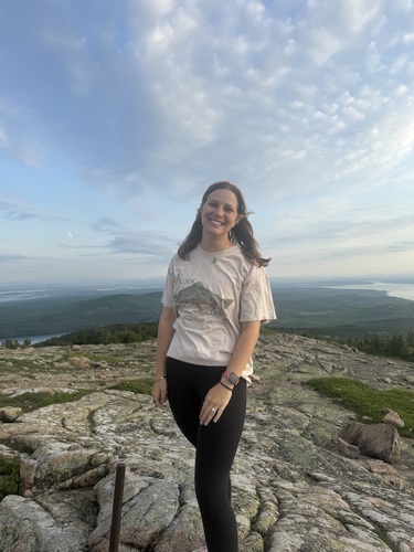 Beth B - Dickinson Babysitter