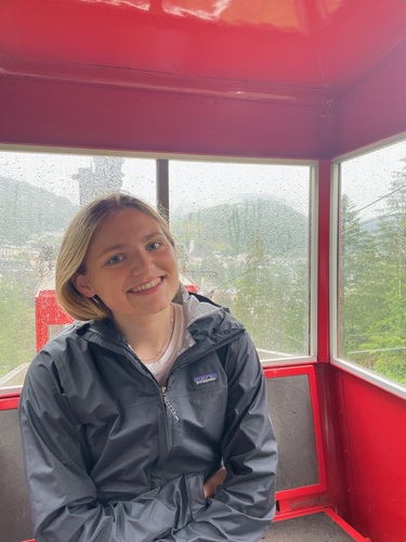 Eva M - CU Boulder Babysitter