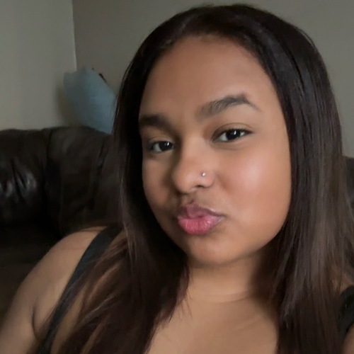 Bianca C - Bunker Hill Community College  Babysitter