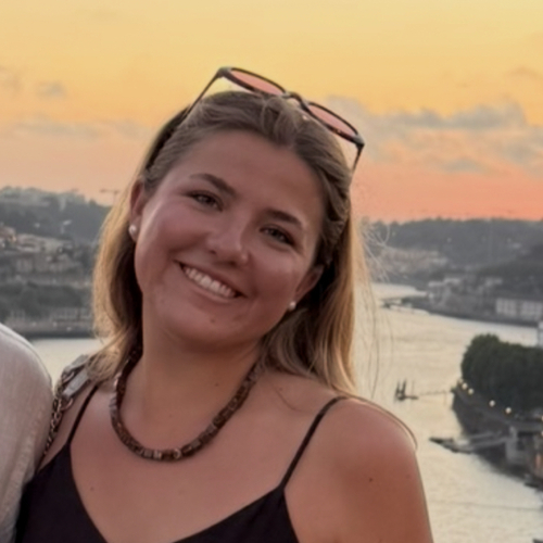 Louise K - University of Alabama Babysitter