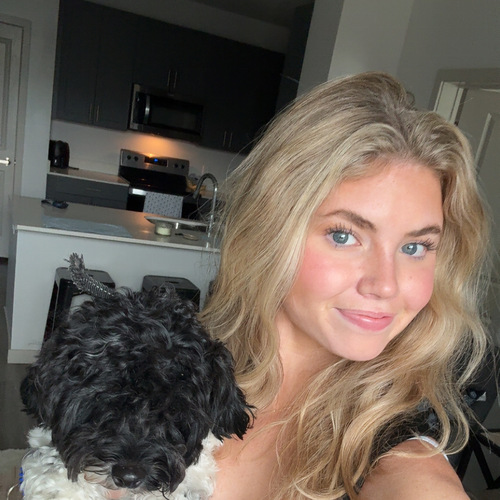 Emily B - Auburn Babysitter