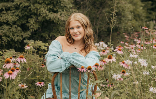 Allison R - Wayne State Babysitter