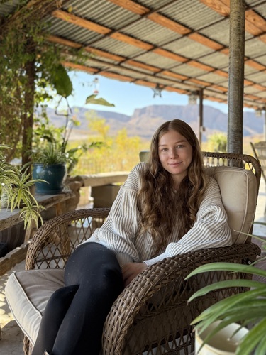 Gabriela G - UT-Austin Babysitter