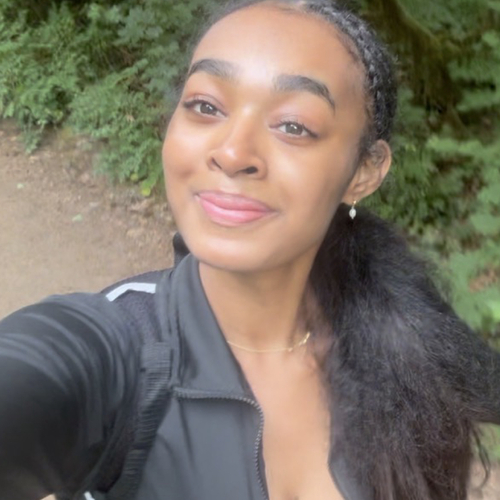 Alayah T - Undefined Babysitter