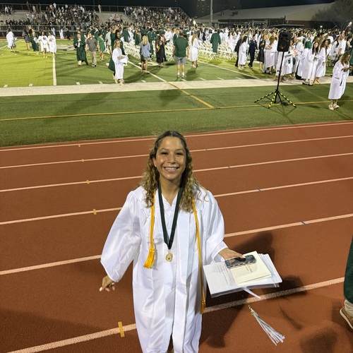 Janellie K - Eastern Florida State College Babysitter