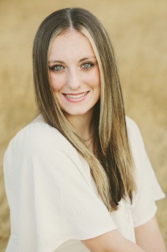 Lily H - UVU Babysitter