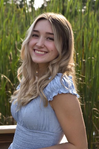 Makenna B - SUNY Plattsburgh Babysitter