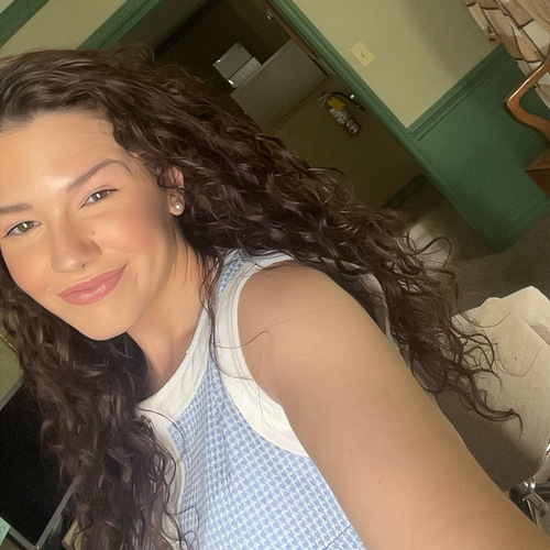 Samantha D - Undefined Babysitter