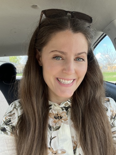 Elizabeth R - University of Idaho Babysitter