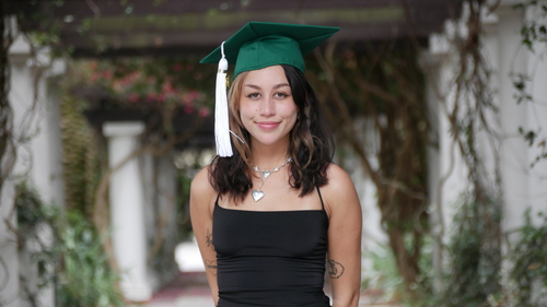 Jessica B - USF Babysitter