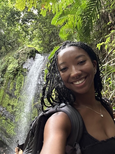 Samiah L - Spelman Babysitter