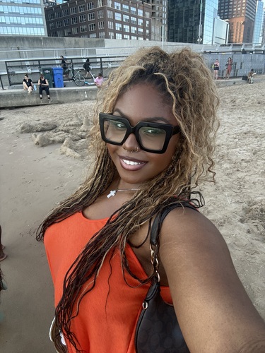 Micaela M - Averett Babysitter