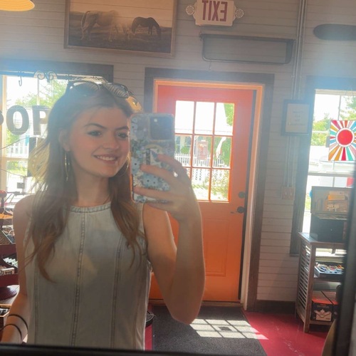Ryleigh S - Radford Babysitter