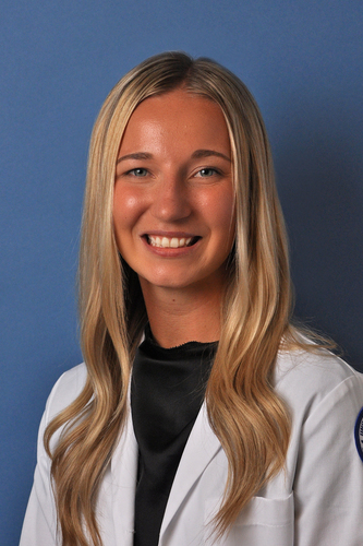 Kailey B - UIUC Babysitter