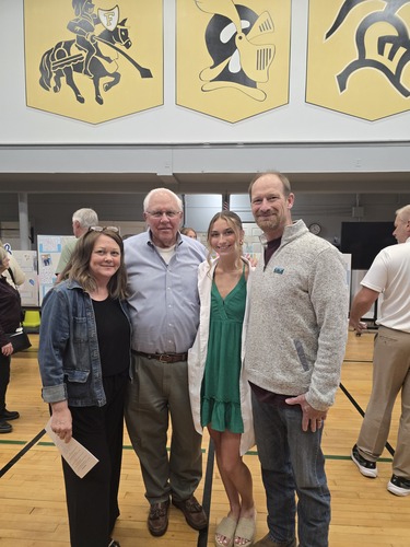 Laura H - UMSL Babysitter