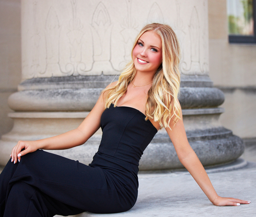 Avery M - KU Babysitter