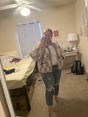 Jessica Z - Georgia Southern Babysitter