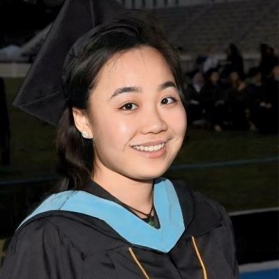 Linzi Z - Johns Hopkins Babysitter