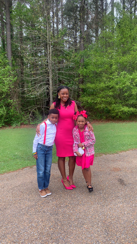 Jasmiah C - Holmes Community College  Babysitter