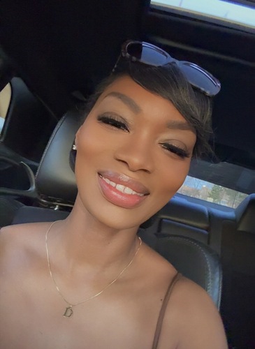 Deangela H - DePaul Babysitter