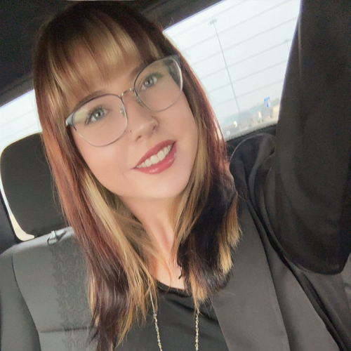 Samantha D - Woodland Community College  Babysitter
