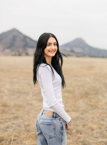 Holly G - SFSU  Babysitter